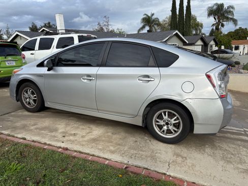 Used 2010 Toyota Prius Two image 6