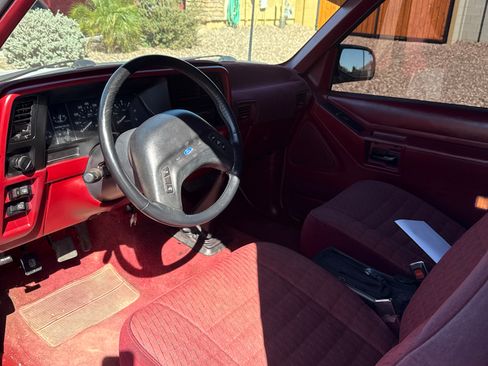 Used 1994 Ford Explorer Sport image 5