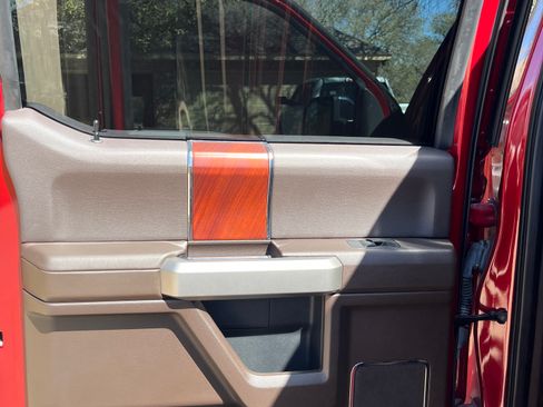 Used 2019 Ford F150 King Ranch w/ Equipment Group 601A Luxury image 25