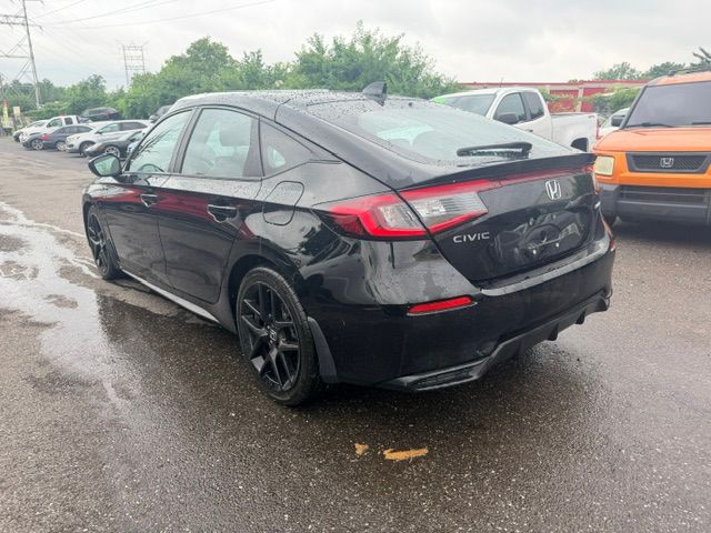 Used 2023 Honda Civic Sport image 9