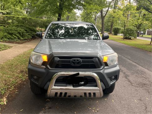 Used 2014 Toyota Tacoma 4x4 Access Cab w/ Convenience Package image 1