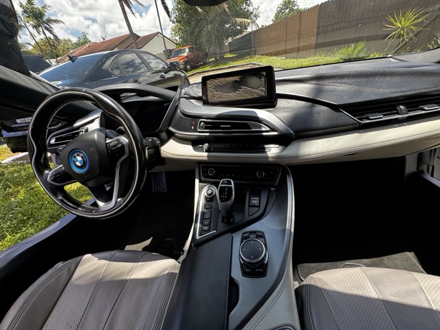 Used 2015 BMW i8 AWD/4WD image 4