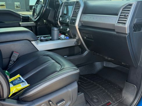 Used 2021 Ford F350 Platinum AWD/4WD image 14