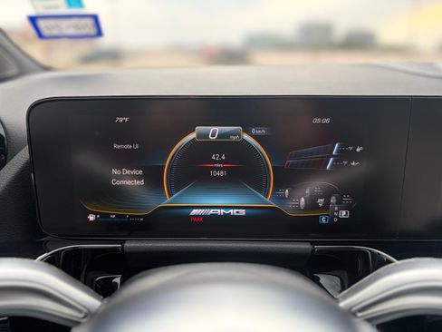 Used 2023 Mercedes-Benz GLA 35 AMG 4MATIC image 11