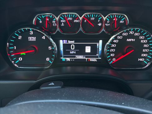 Used 2017 GMC Sierra 1500 SLT w/ SLT Premium Package image 9