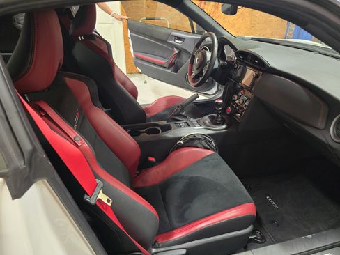 Used 2020 Subaru BRZ tS w/ Popular Package #2 image 11