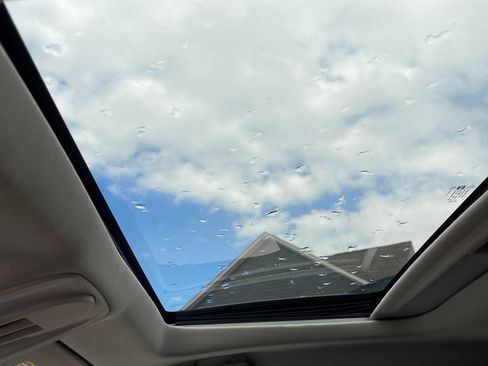 Used 2013 Chevrolet Equinox LT image 12