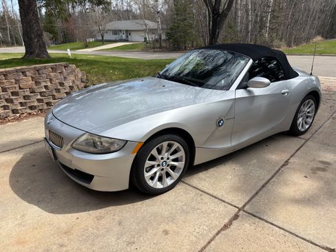 Used 2007 BMW Z4 3.0si RWD image 5