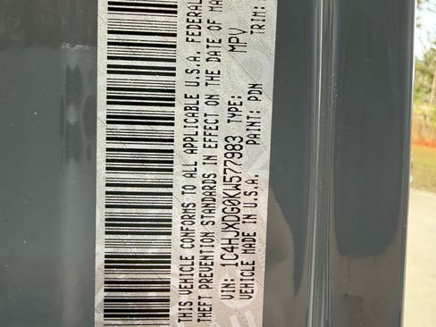 Used 2019 Jeep Wrangler Unlimited Sport S image 12