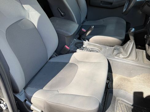 Used 2012 Nissan Xterra S w/ Value Package image 10