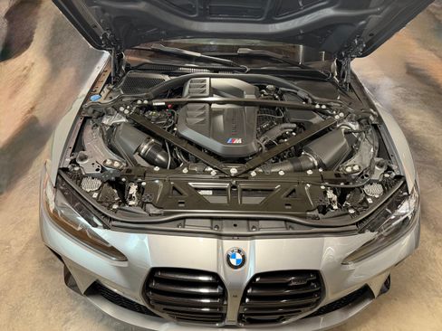 Used 2024 BMW M4 xDrive Competition w/ M Driver's Package image 25