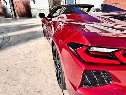 Used 2020 Chevrolet Corvette Stingray Convertible 2D w/ 2LT Preferred Equipment Group image 16