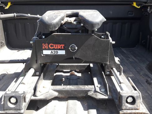 Used 2019 GMC Sierra 2500 SLT AWD/4WD image 15
