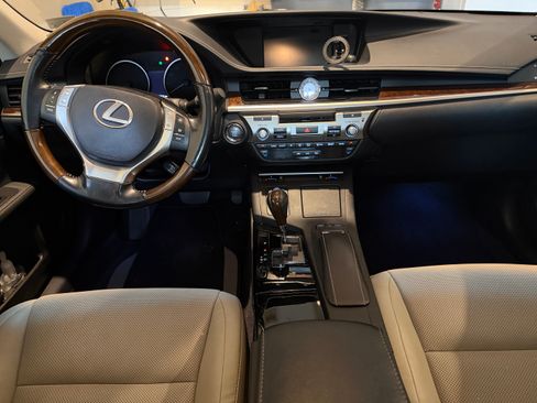 Used 2015 Lexus ES 350 image 10