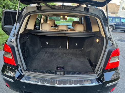 Used 2010 Mercedes-Benz GLK 350 4MATIC image 12