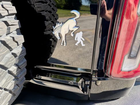 Used 2024 Ford Bronco Wildtrak image 21