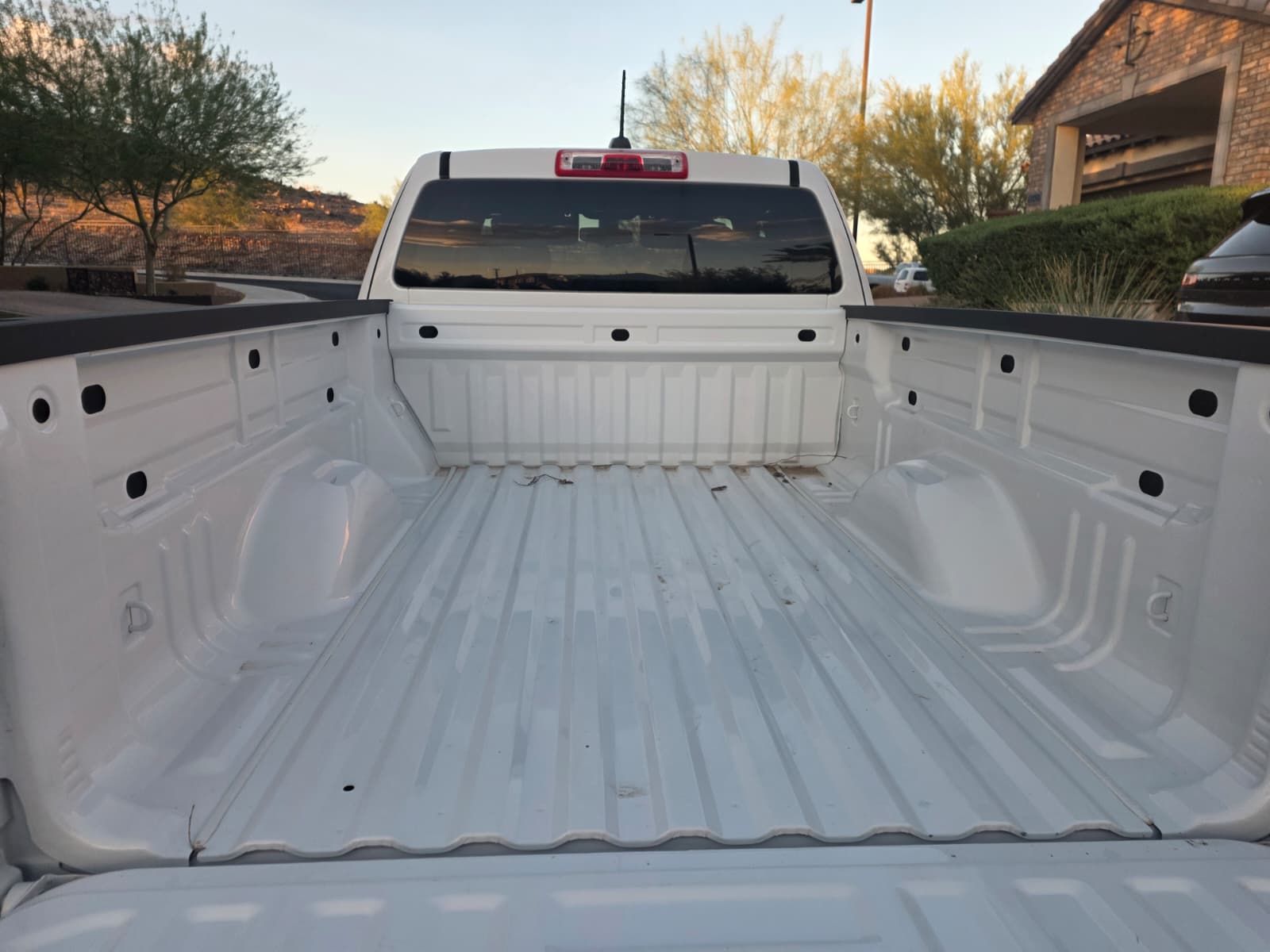 Used 2019 Chevrolet Colorado W/T w/ WT Convenience Package RWD image 6