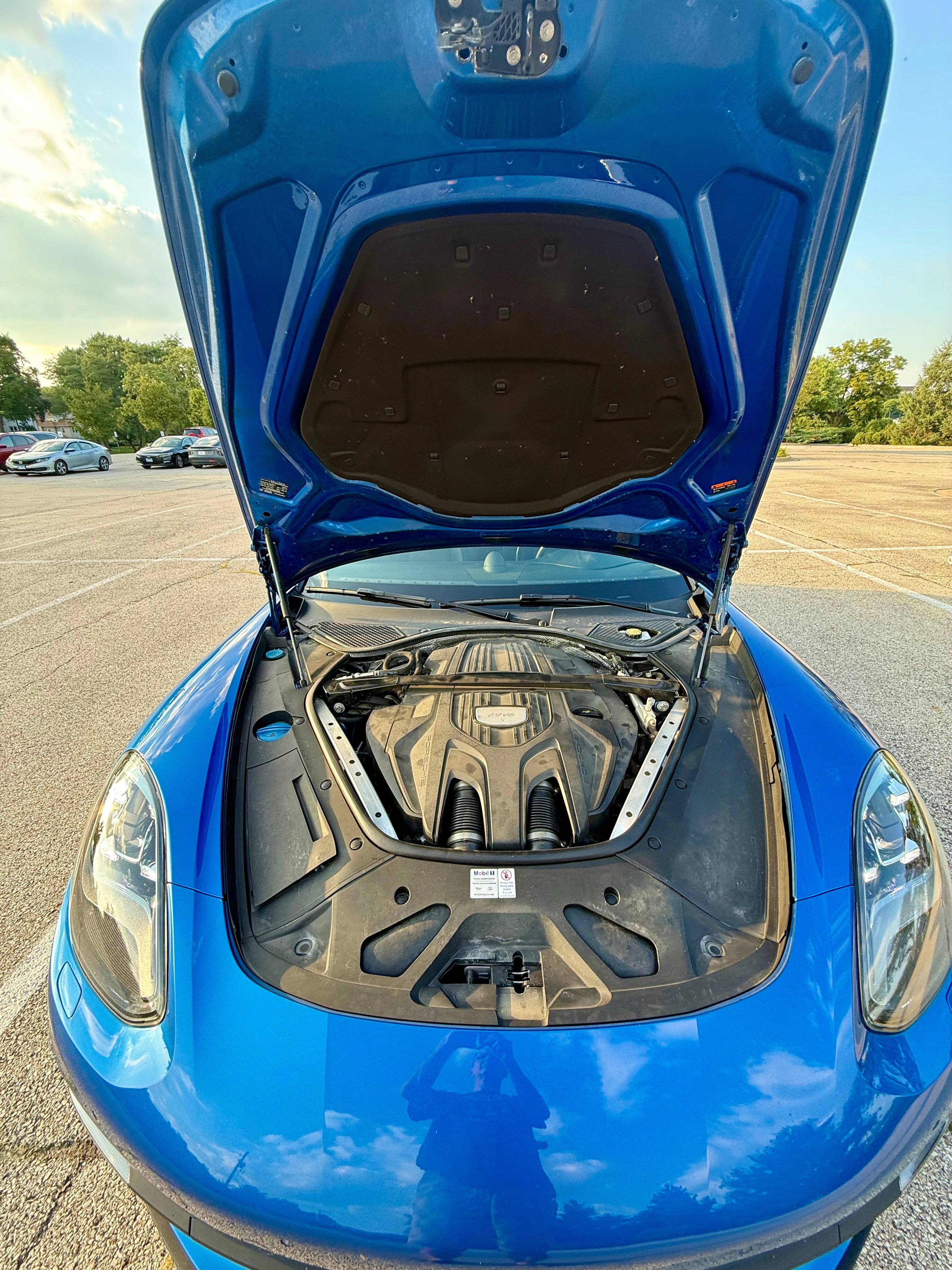 Used 2018 Porsche Panamera 4S AWD/4WD image 20