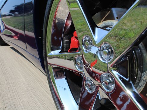 Used 2005 Chevrolet Corvette Coupe w/ Preferred Equipment Group image 12