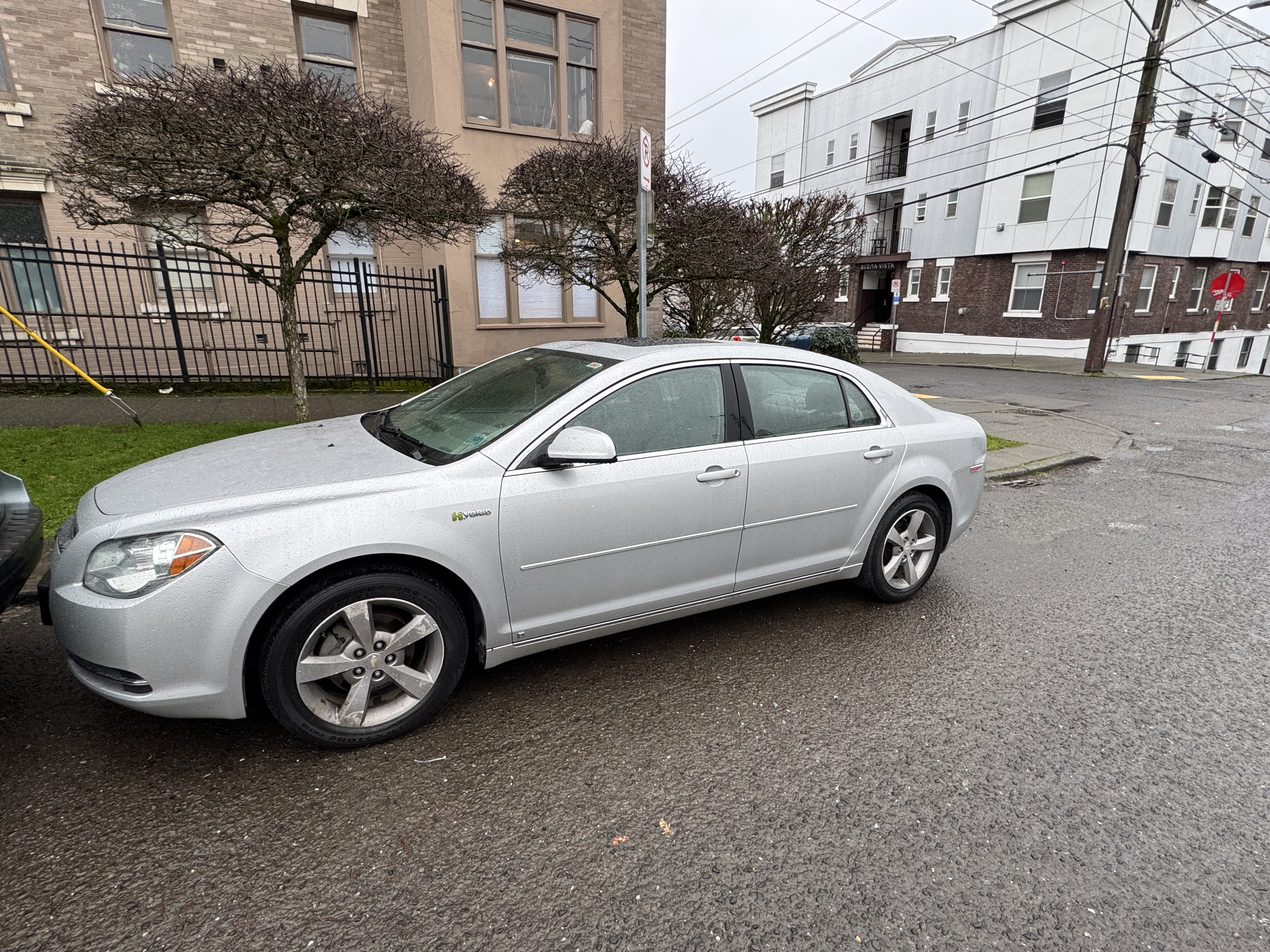 Used 2009 Chevrolet Malibu Hybrid FWD image 1