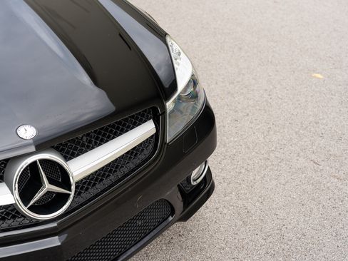 Used 2009 Mercedes-Benz SL 550 image 14