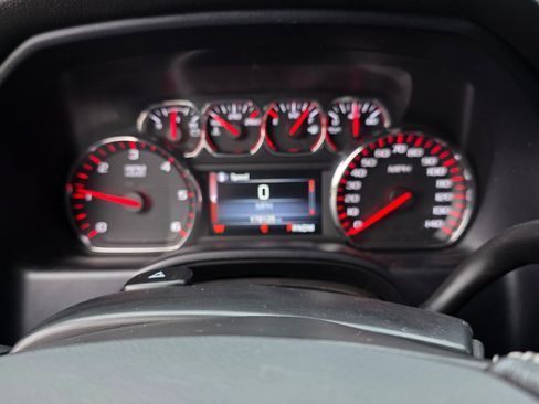 Used 2016 GMC Sierra 1500 SLE w/ SLE Value Package image 5