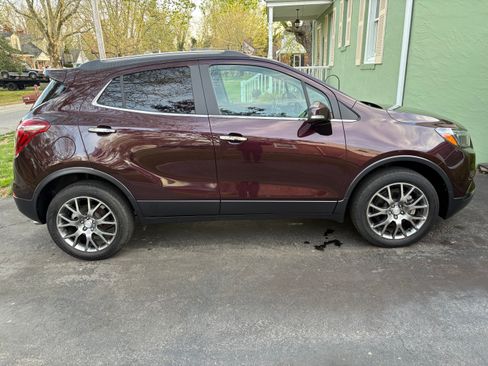 Used 2018 Buick Encore Sport Touring w/ Safety Package AWD/4WD image 1