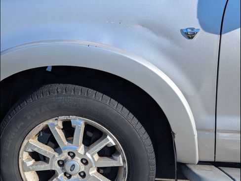 Used 2007 Ford Explorer Sport Trac Limited image 17