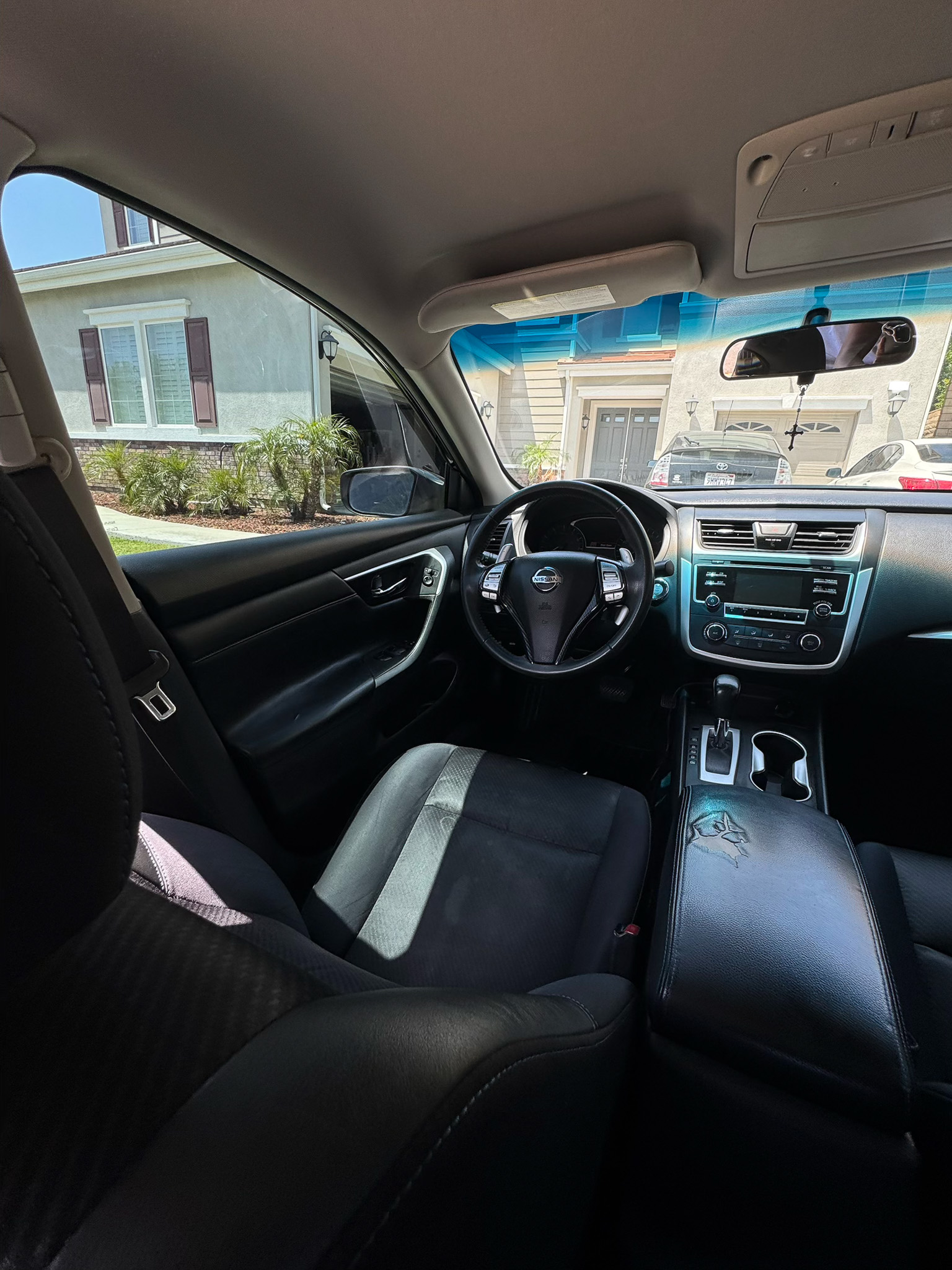 Used 2017 Nissan Altima 2.5 SR w/ Midnight Edition Package FWD image 17
