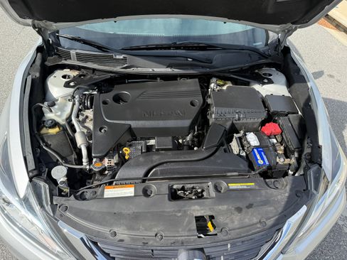 Used 2017 Nissan Altima 2.5 S w/ Power Driver Seat Package image 14