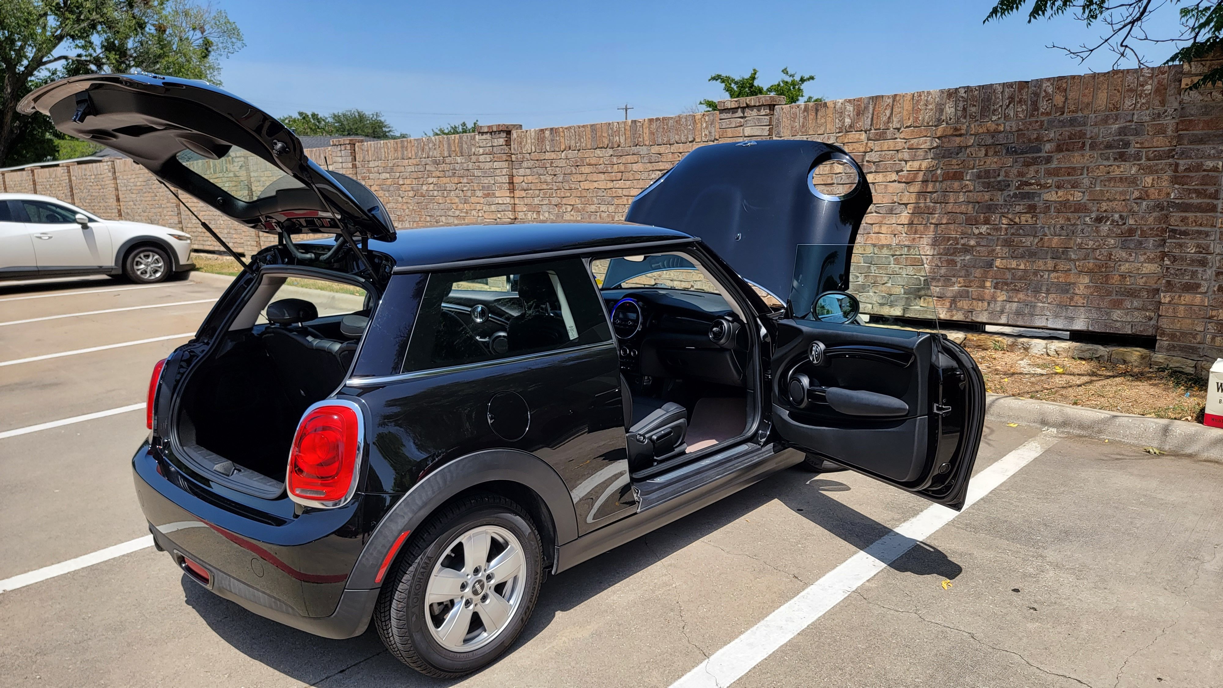 Used 2015 MINI Cooper 2-Door Hardtop FWD image 10
