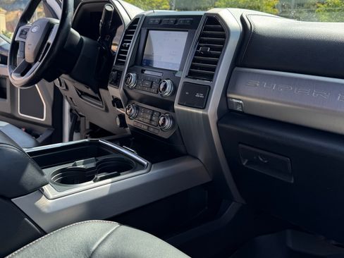 Used 2020 Ford F350 Platinum image 14