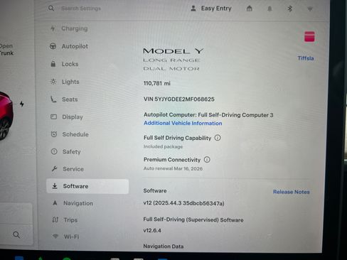 Used 2021 Tesla Model Y Long Range image 6