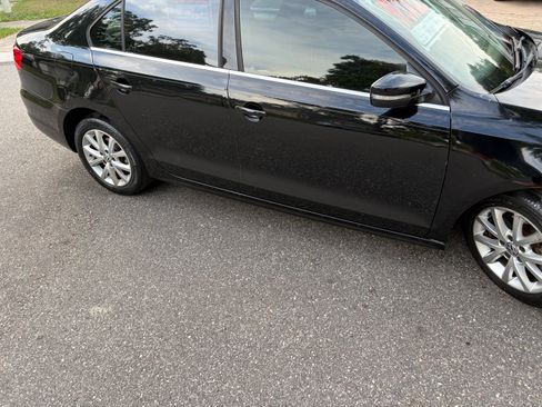 Used 2013 Volkswagen Jetta SE FWD image 6