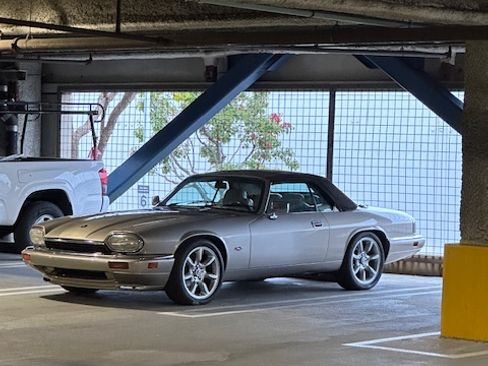 Used 1995 Jaguar XJS 4.0 Convertible image 1