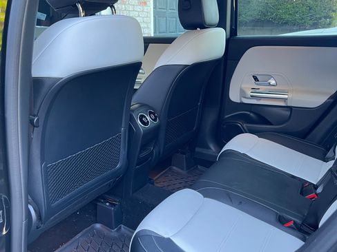 Used 2021 Mercedes-Benz GLA 35 AMG 4MATIC image 10