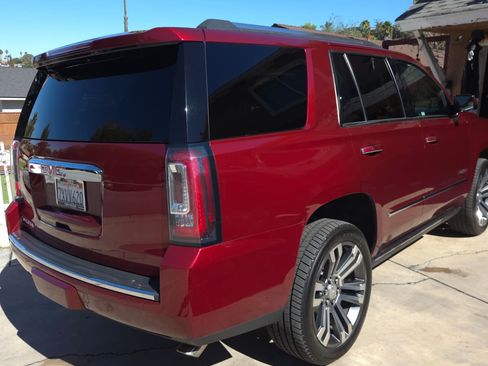 Used 2017 GMC Yukon Denali w/ Open Road Package image 12