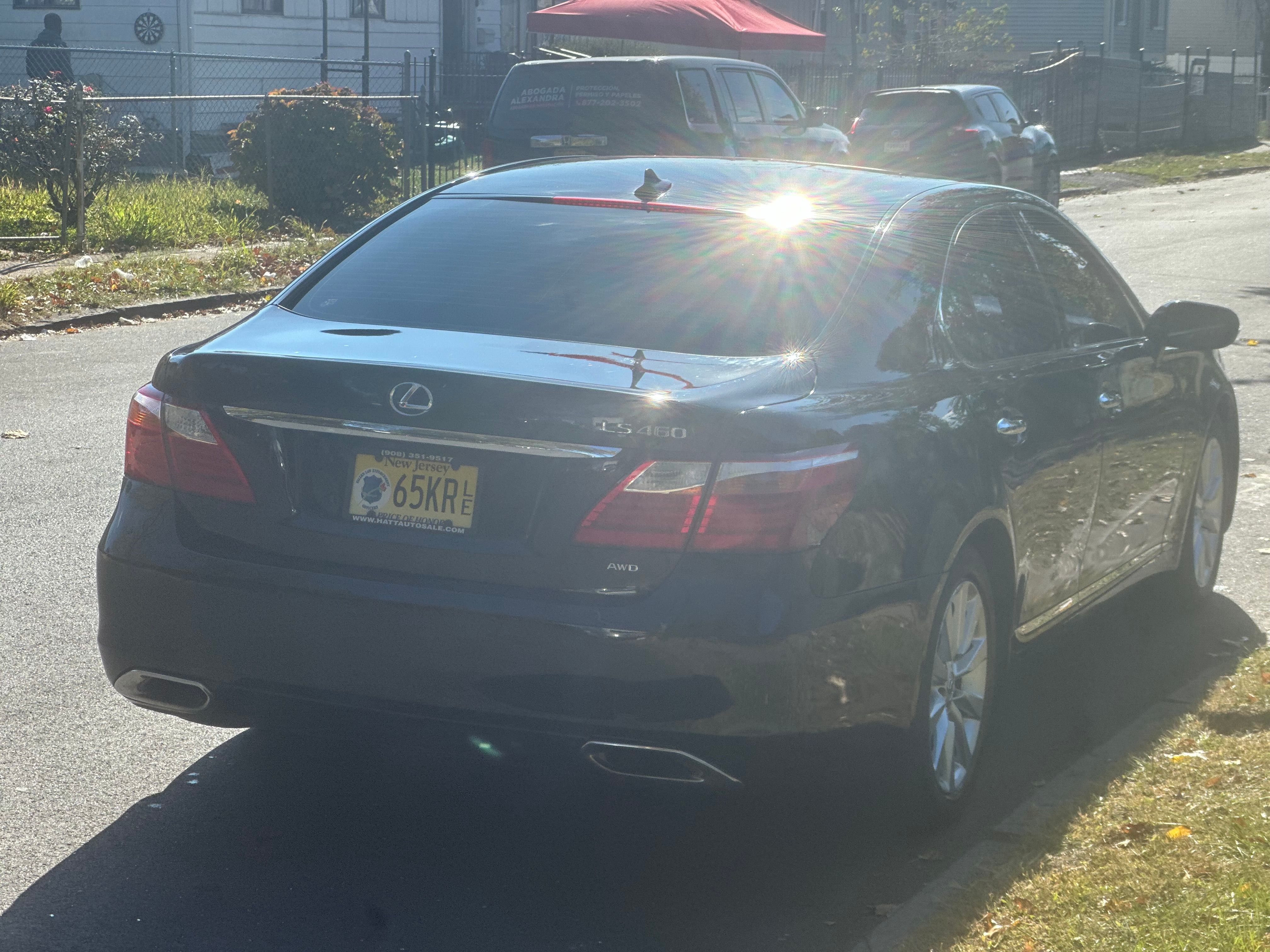 Used 2011 Lexus LS 460 AWD w/ Luxury Value Edition image 6