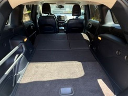 Used 2014 Jeep Cherokee Limited w/ Luxury Group AWD/4WD image 21