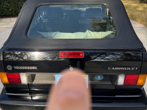 Used 1992 Volkswagen Cabriolet image 14