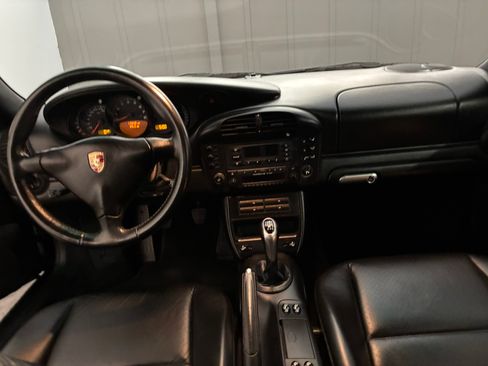 Used 2002 Porsche 911 Cabriolet image 9