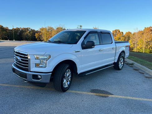 Used 2015 Ford F150 XLT w/ Equipment Group 301A Mid image 2