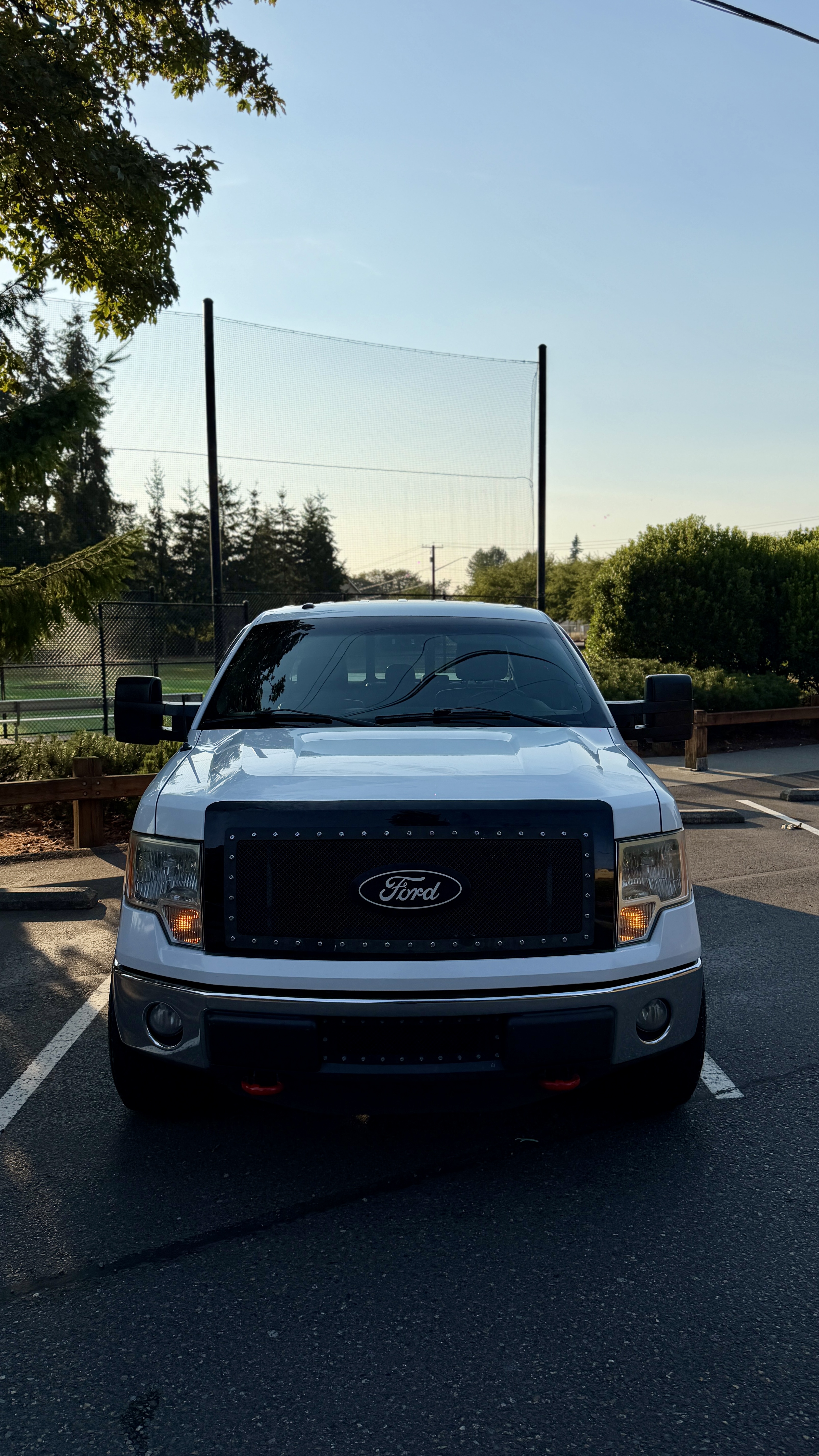 Used 2013 Ford F150 XLT w/ Luxury Equipment Group AWD/4WD image 4