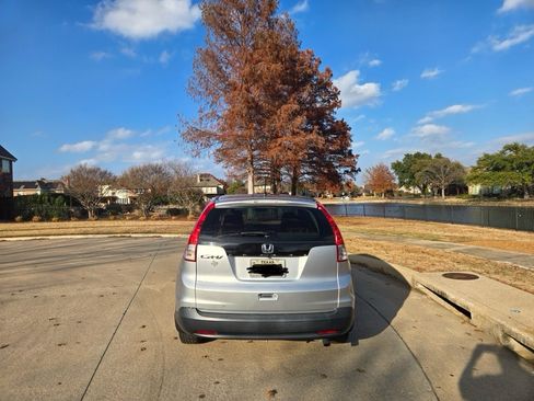 Used 2013 Honda CR-V LX image 4