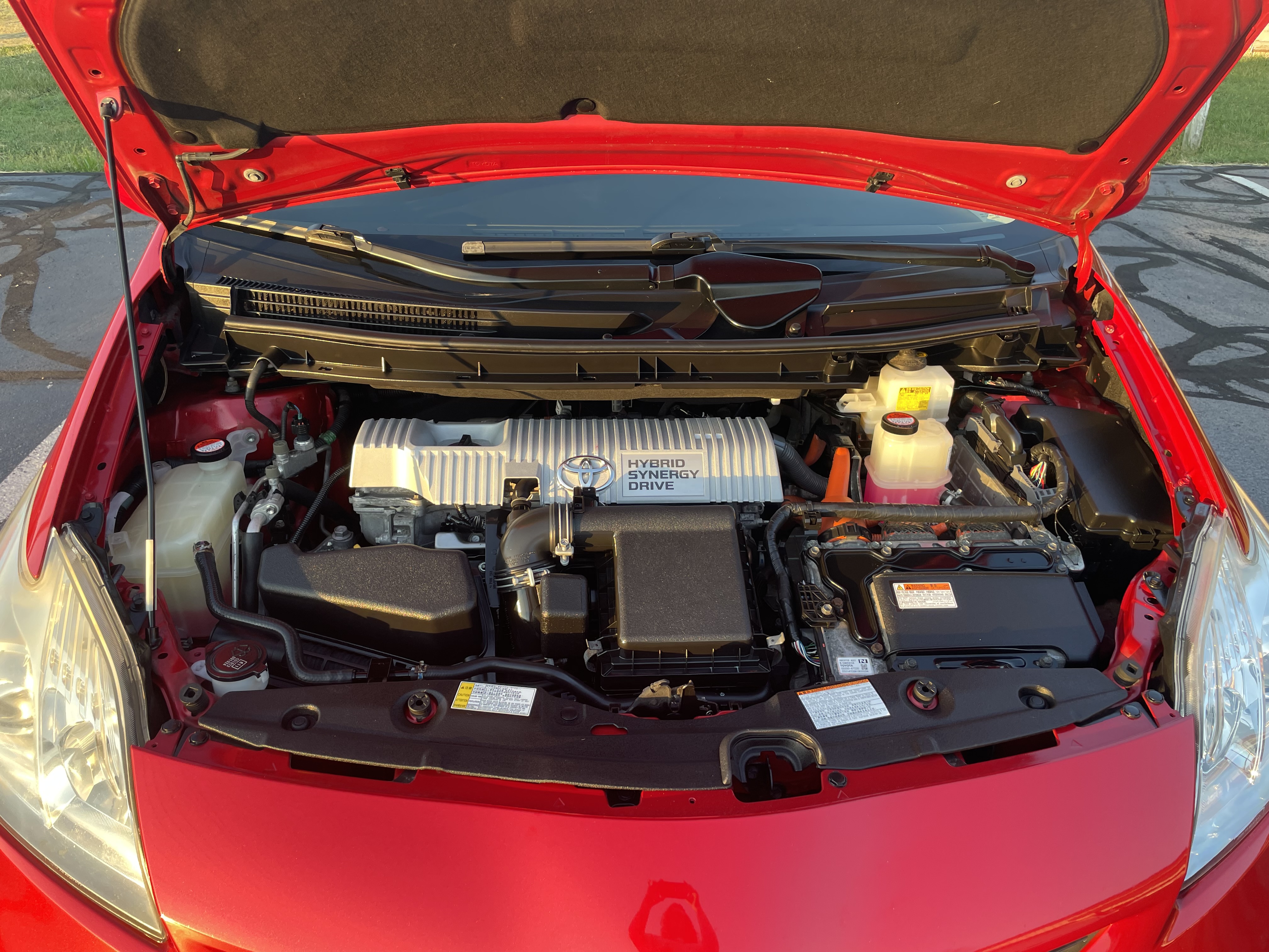 Used 2015 Toyota Prius Two FWD image 5