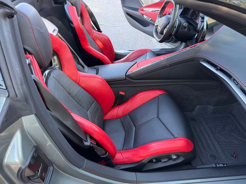 Used 2022 Chevrolet Corvette Stingray Preferred Conv w/ Z51 Performance Package RWD image 14