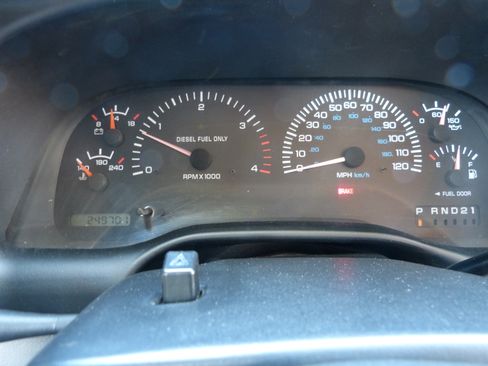 Used 1998 Dodge Ram 2500 Truck 2WD Quad Cab image 16