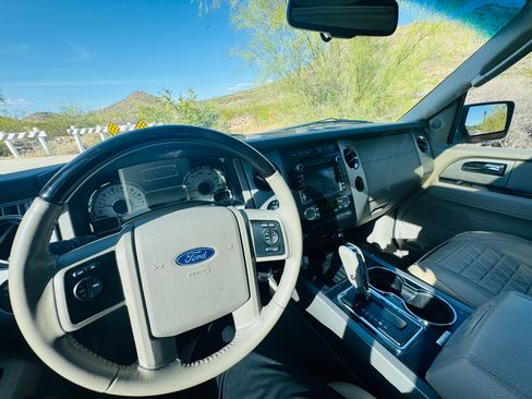 Used 2011 Ford Expedition Limited w/ 301A Rapid Spec Order Code image 24