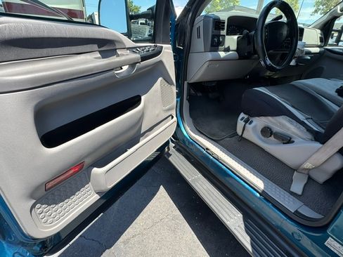 Used 2000 Ford F350 2WD Crew Cab DRW Super Duty image 13