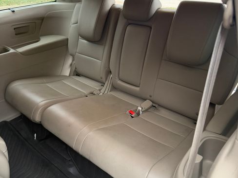 Used 2015 Honda Odyssey Touring image 14